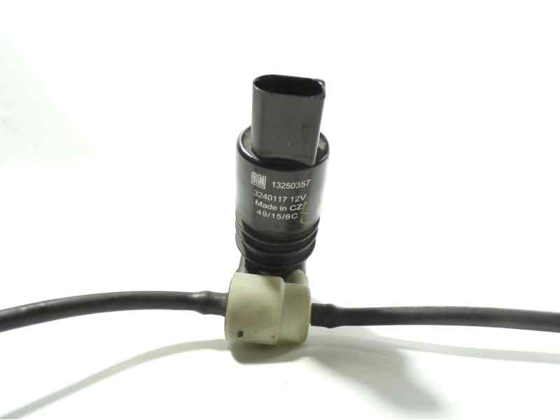 Recambio de bomba limpia para opel karl 1.0 12v referencia OEM IAM 13250357  