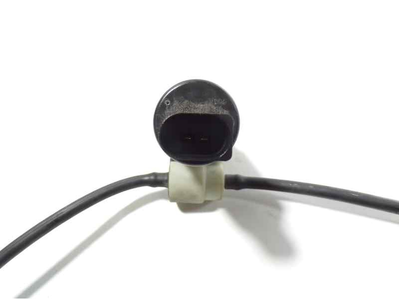 Recambio de bomba limpia para opel karl 1.0 12v referencia OEM IAM 13250357  