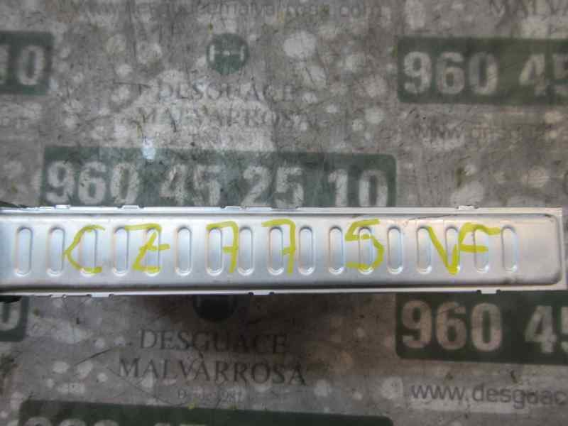 Recambio de radiador calefaccion / aire acondicionado para renault scenic iii grand family edition referencia OEM IAM 271159831R