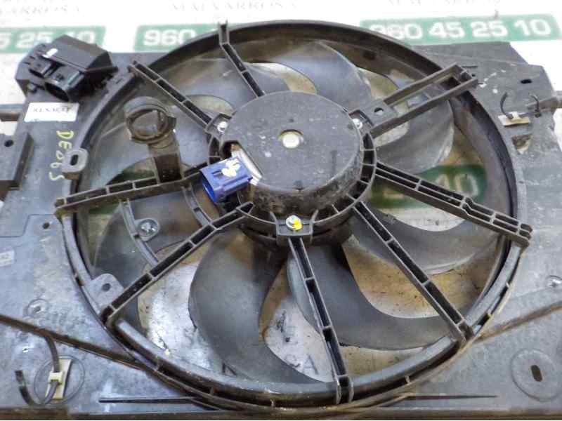 Recambio de electroventilador para dacia sandero 1.2 16v cat referencia OEM IAM 214815012R SR503410 SR503410