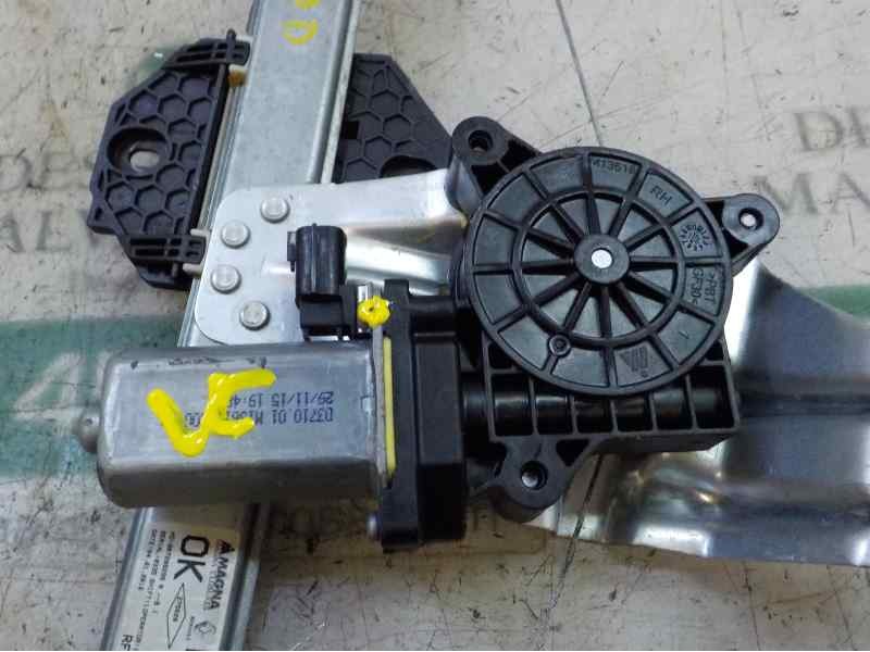 Recambio de elevalunas delantero derecho para dacia sandero 1.2 16v cat referencia OEM IAM 807209299R 807209299R 