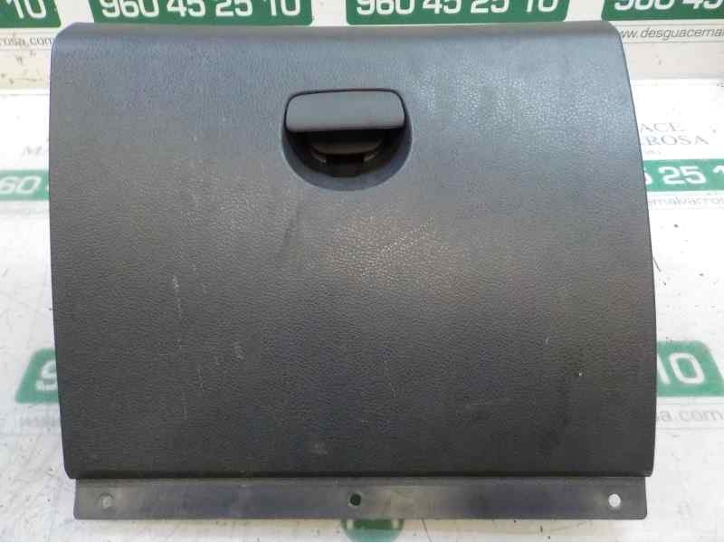 Recambio de guantera para dacia sandero 1.2 16v cat referencia OEM IAM 685116430R  