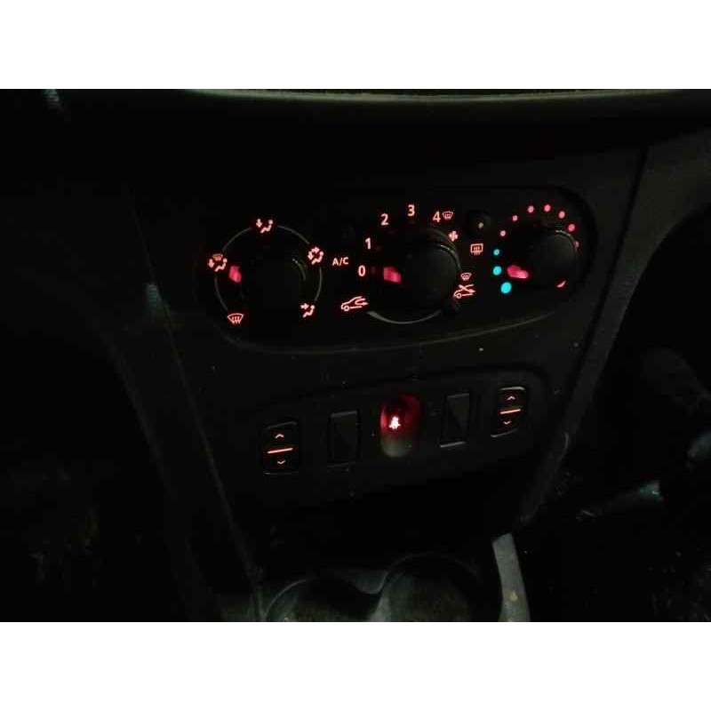 Recambio de mando calefaccion / aire acondicionado para dacia sandero 1.2 16v cat referencia OEM IAM 275105857R A42303500 A42303