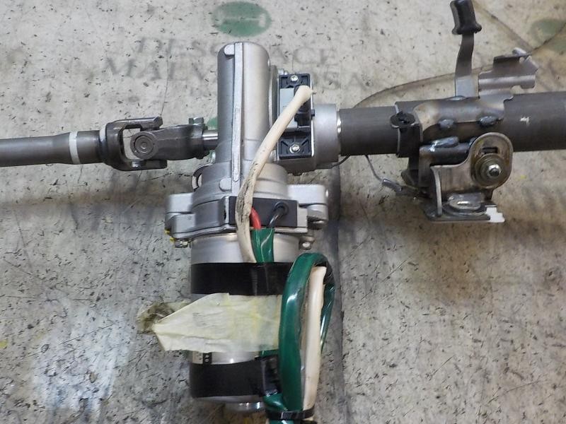 Recambio de columna direccion para toyota yaris 1.4 turbodiesel cat referencia OEM IAM 4520A0D050  