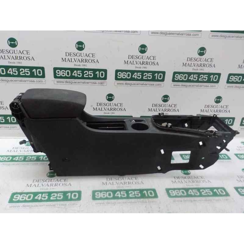 Recambio de apoyabrazos central para opel astra j lim. 2.0 16v cdti referencia OEM IAM   