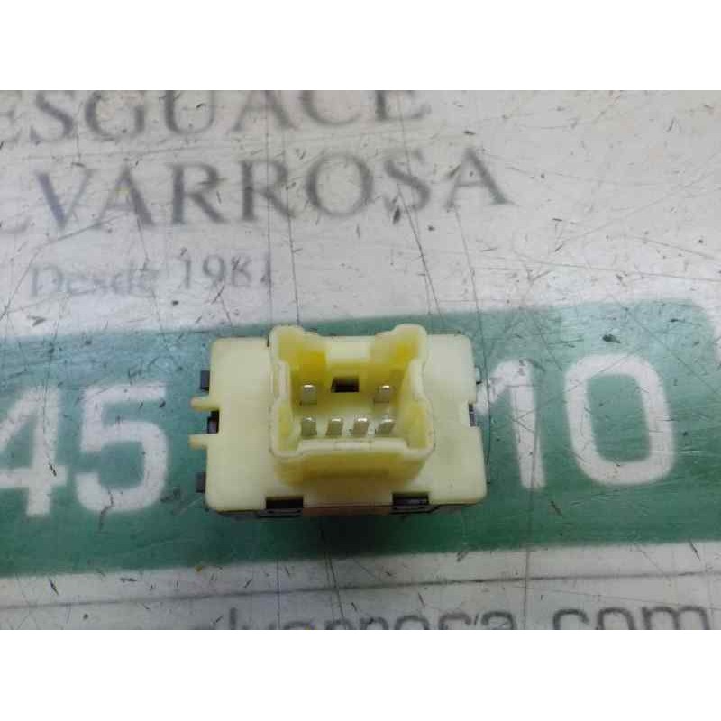 Recambio de mando elevalunas delantero derecho para dacia sandero 1.2 16v cat referencia OEM IAM 254214937R 254214937R 10093716A