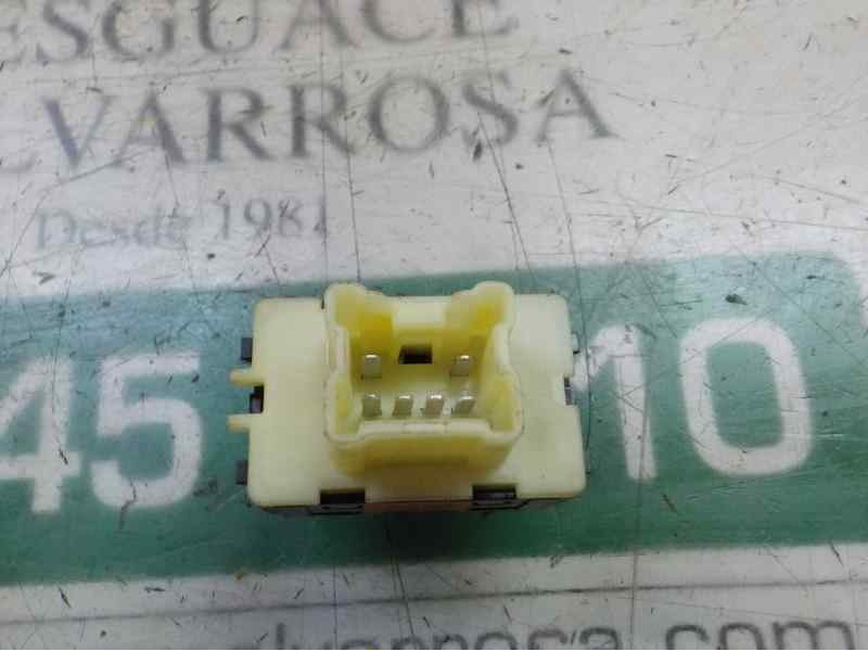 Recambio de mando elevalunas delantero derecho para dacia sandero 1.2 16v cat referencia OEM IAM 254214937R 254214937R 10093716A