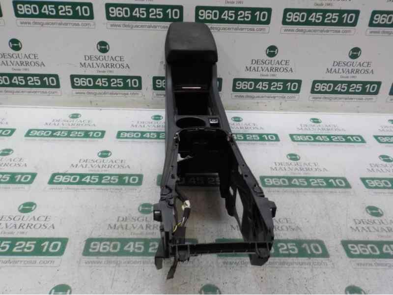 Recambio de apoyabrazos central para opel astra j lim. 2.0 16v cdti referencia OEM IAM   