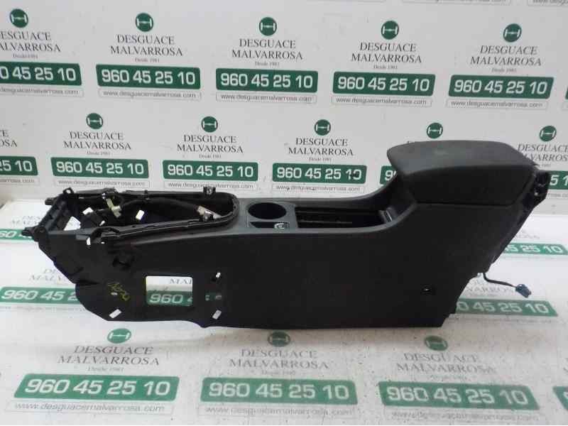 Recambio de apoyabrazos central para opel astra j lim. 2.0 16v cdti referencia OEM IAM   