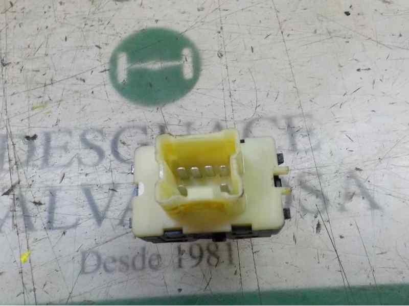 Recambio de mando elevalunas delantero izquierdo para dacia sandero 1.2 16v cat referencia OEM IAM 254214937R 254214937R 