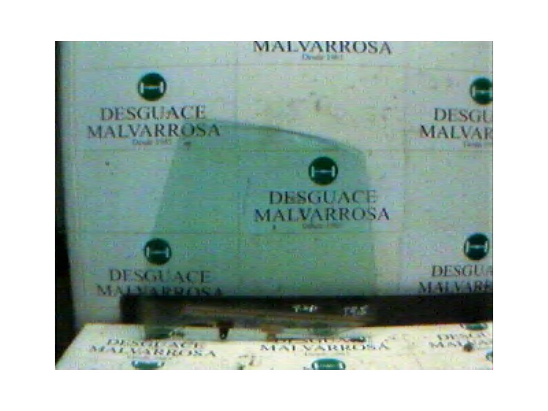 Recambio de cristal puerta trasero izquierdo para nissan primera berl./familiar (p10/w10) lx berlina (p10) referencia OEM IAM   