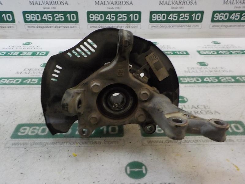 Recambio de mangueta delantera izquierda para toyota auris 1.4 turbodiesel cat referencia OEM IAM   