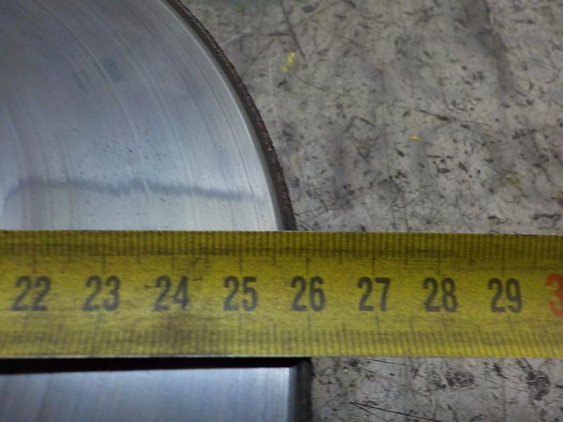 Recambio de disco freno delantero para toyota yaris 1.4 turbodiesel cat referencia OEM IAM 435120D060  