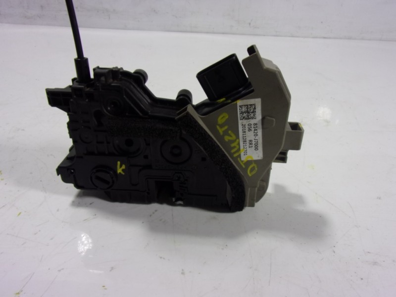 Recambio de cerradura puerta trasera derecha para kia ceed 1.6 crdi cat referencia OEM IAM 81420J7000 81420J7000 