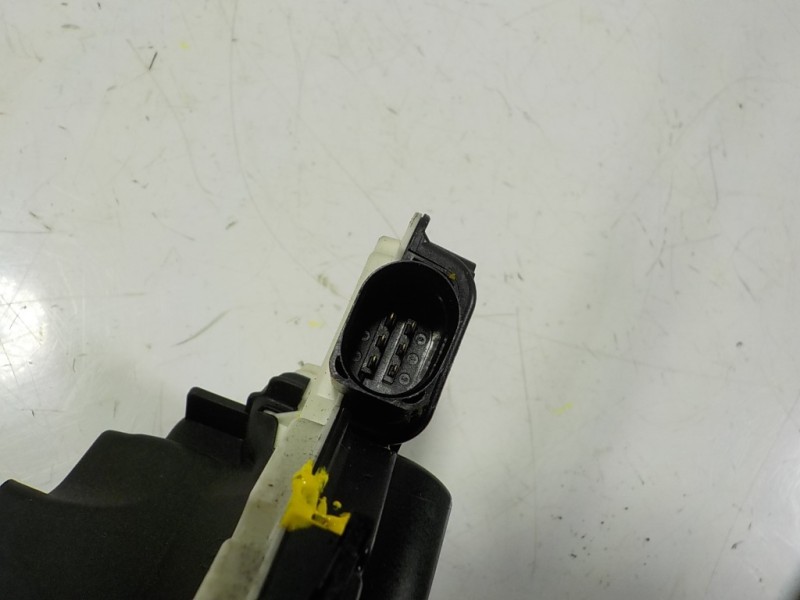 Recambio de cerradura puerta trasera derecha para volkswagen tiguan (5n2) 2.0 tdi referencia OEM IAM 5N0839016G 06A5N0839016G 