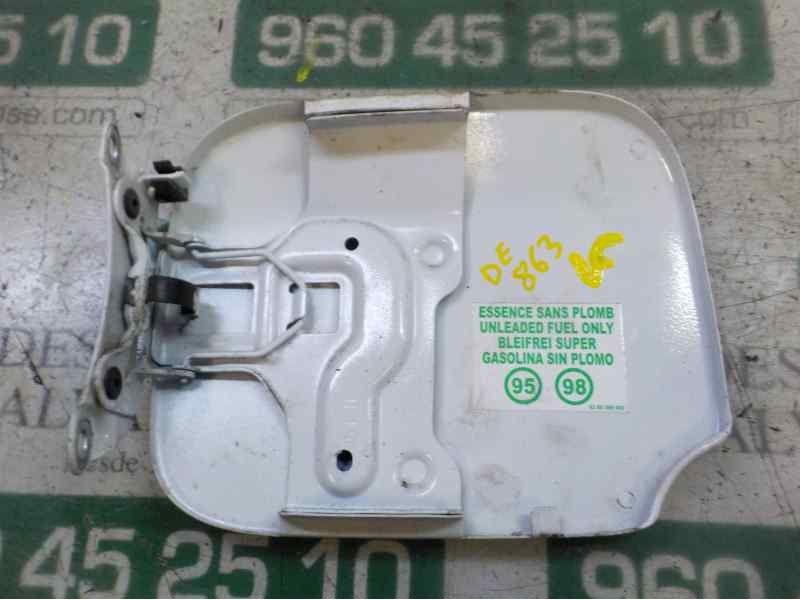 Recambio de tapa combustible para dacia sandero 1.2 16v cat referencia OEM IAM 788304589R  