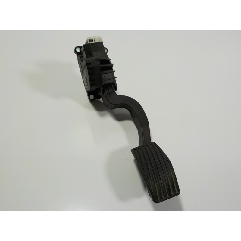 Recambio de potenciometro pedal para opel corsa e 1.4 referencia OEM IAM 13305804 13305804 