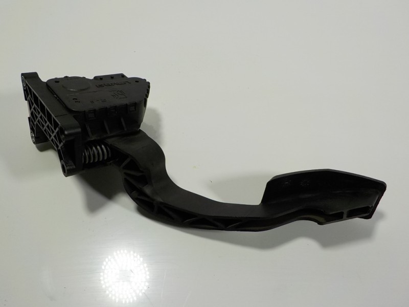Recambio de potenciometro pedal para opel corsa e 1.4 referencia OEM IAM 13305804 13305804 