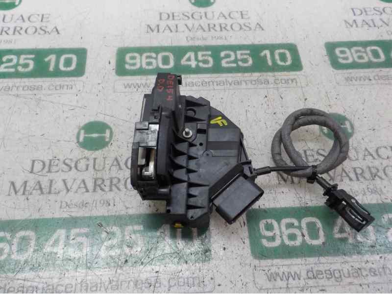 Recambio de cerradura puerta delantera derecha para ford focus lim. trend referencia OEM IAM 2066073  