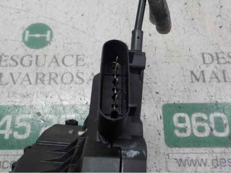 Recambio de cerradura puerta delantera derecha para ford focus lim. trend referencia OEM IAM 2066073  