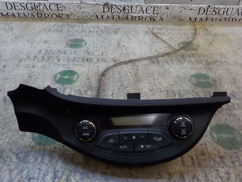 Recambio de mando climatizador para toyota yaris 1.4 turbodiesel cat referencia OEM IAM 559000D330C0  