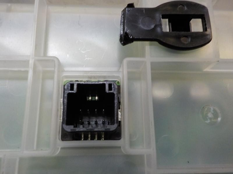 Recambio de mando climatizador para toyota yaris 1.4 turbodiesel cat referencia OEM IAM 559000D330C0  