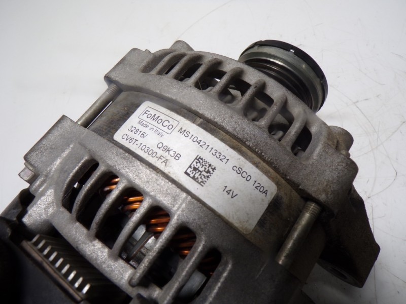 Recambio de alternador para ford fiesta (ccn) 1.0 ecoboost cat referencia OEM IAM 1795985 CV6T10300FA 