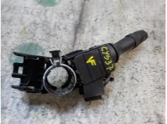 Recambio de mando luces para toyota yaris 1.4 turbodiesel cat referencia OEM IAM 8414002311   2