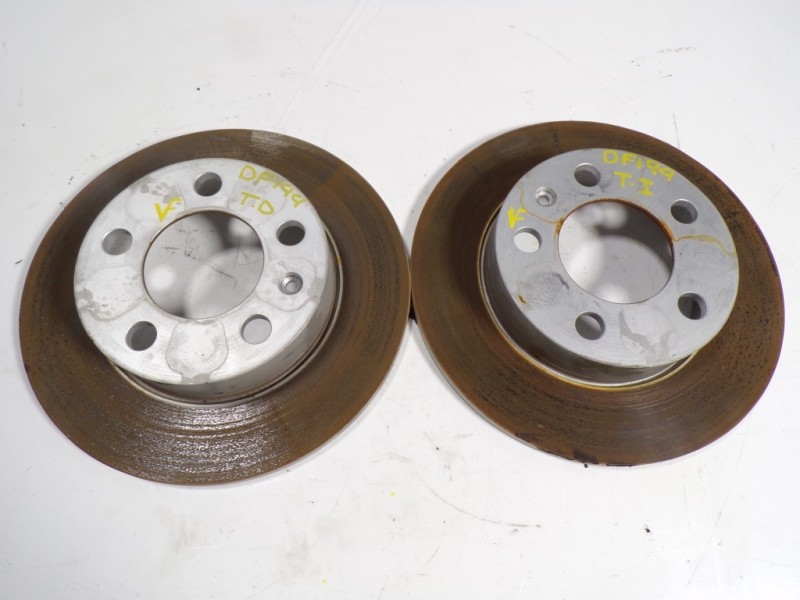 Recambio de disco freno trasero para audi a1 sportback (gba) 1.0 tfsi referencia OEM IAM 2Q0615601H  