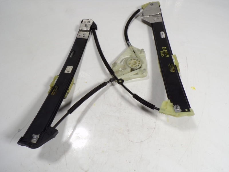 Recambio de elevalunas delantero derecho para audi a1 sportback (gba) 1.0 tfsi referencia OEM IAM 82G837462 82G837462 