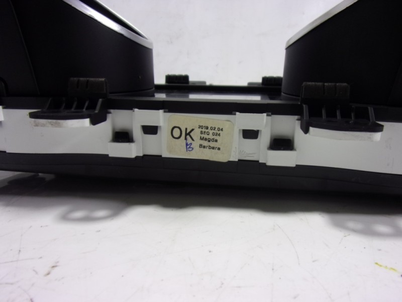 Recambio de cuadro instrumentos para kia ceed 1.6 crdi cat referencia OEM IAM 94003J7190 94003J7190 1100376048P0