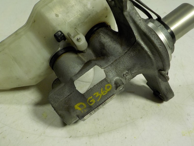 Recambio de bomba freno para nissan pulsar (c13) 1.5 turbodiesel cat referencia OEM IAM 460101KA0B  