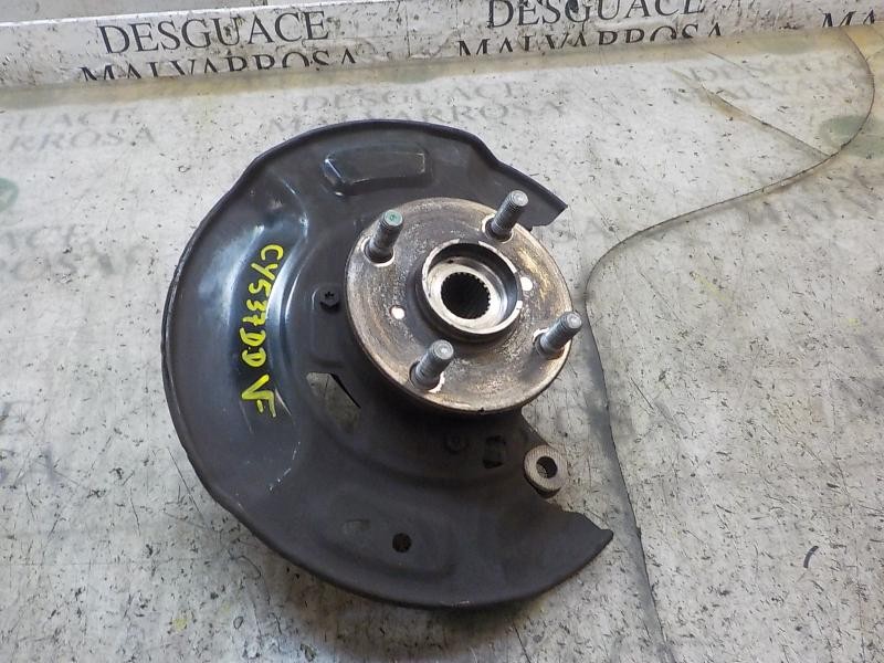 Recambio de mangueta delantera izquierda para toyota yaris 1.4 turbodiesel cat referencia OEM IAM 432120D230  