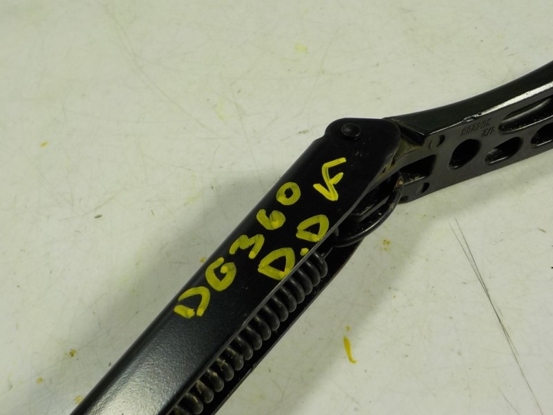 Recambio de brazo limpia delantero derecho para nissan pulsar (c13) 1.5 turbodiesel cat referencia OEM IAM 288864MA0A  