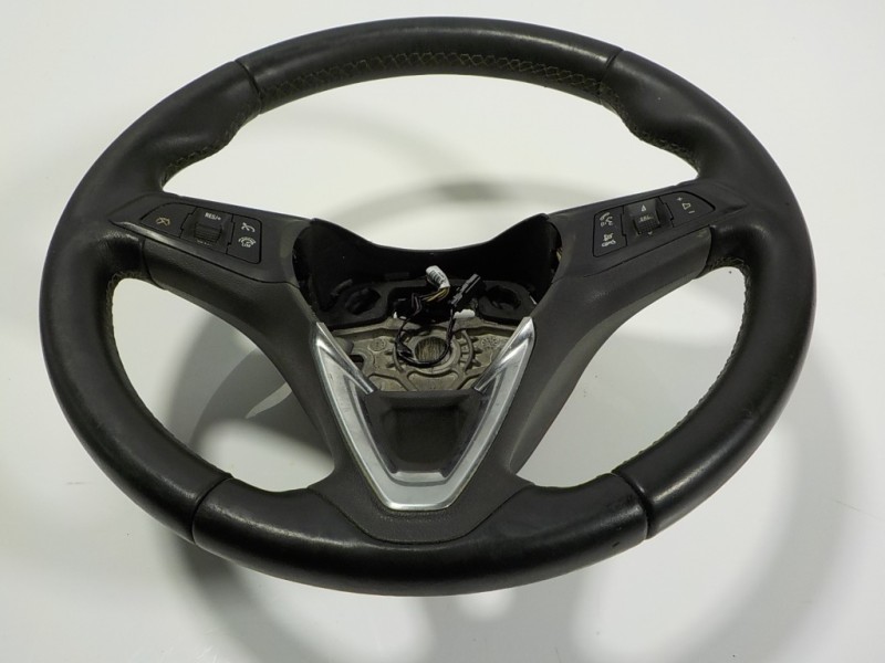 Recambio de volante para opel corsa e 1.4 referencia OEM IAM 39116011 39116011 