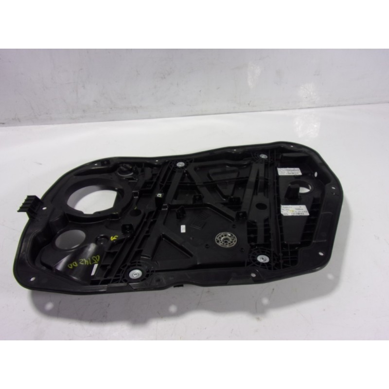 Recambio de elevalunas delantero derecho para kia ceed 1.6 crdi cat referencia OEM IAM 82481J7000 82480J7010 