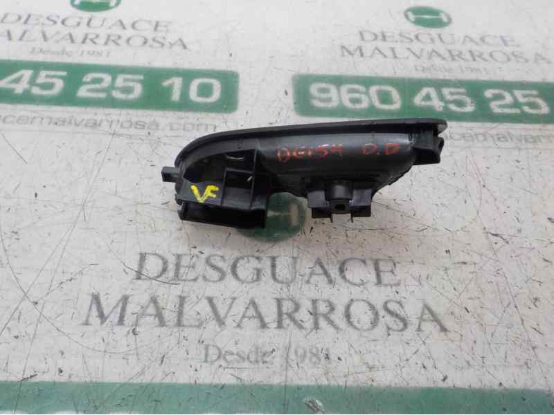Recambio de maneta interior delantera derecha para ford focus lim. trend referencia OEM IAM 1746825  
