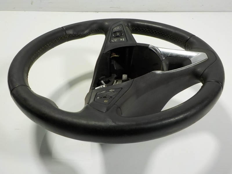 Recambio de volante para opel corsa e 1.4 referencia OEM IAM 39116011 39116011 