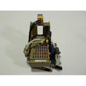 CAJA RELES / FUSIBLES 82201FJ110 82201FJ110 