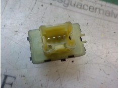 Recambio de mando elevalunas delantero derecho para dacia sandero 1.2 16v cat referencia OEM IAM 254214937R 254214937R  2