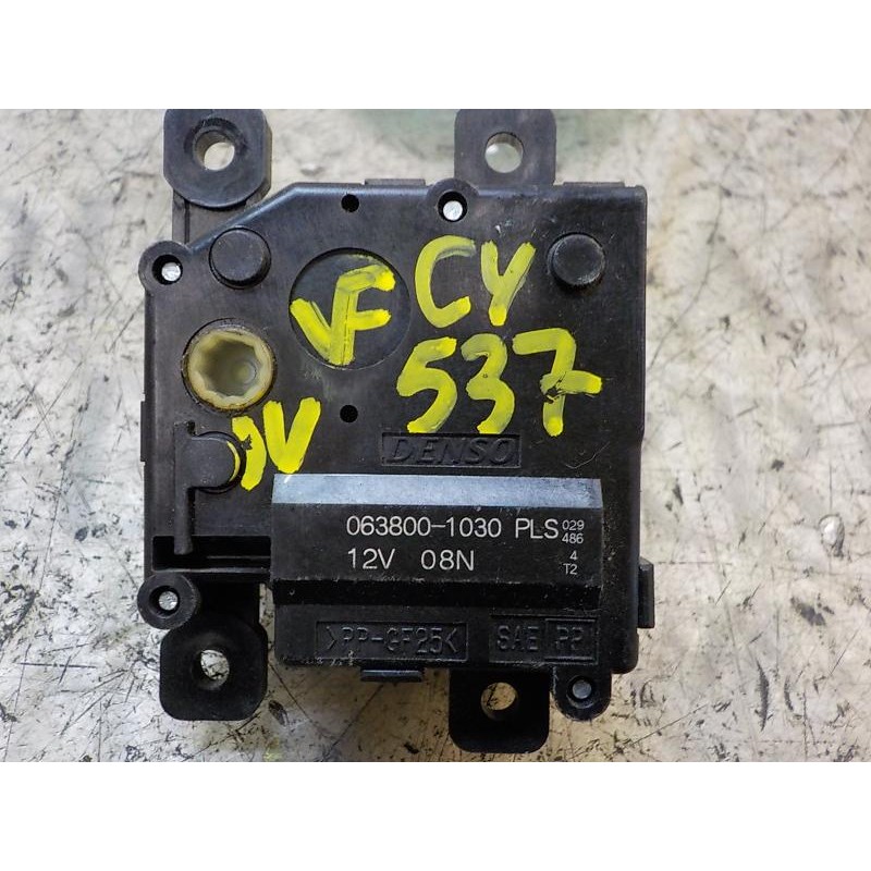 Recambio de motor electrico para toyota yaris 1.4 turbodiesel cat referencia OEM IAM 871060D051  