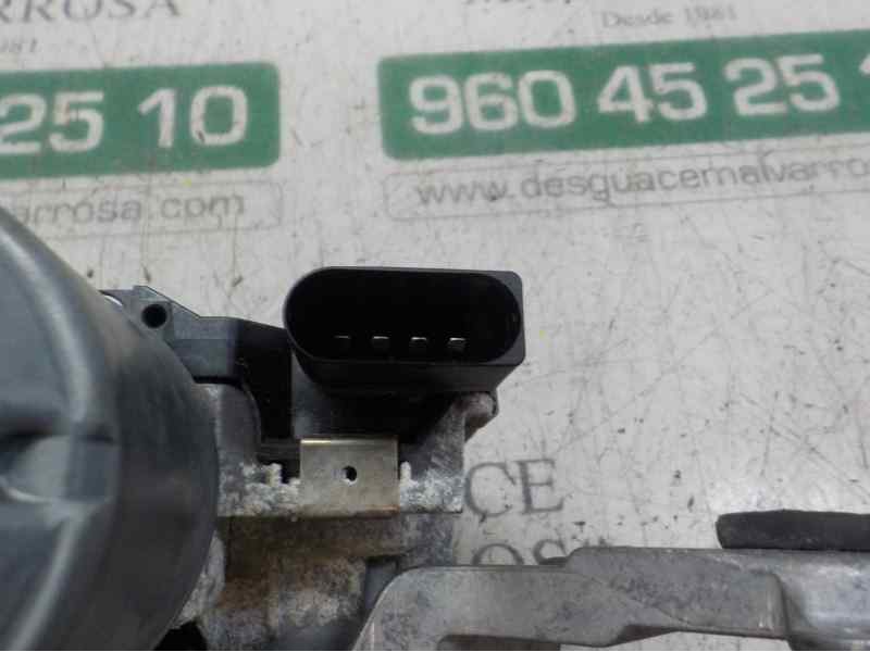 Recambio de motor limpia delantero para ford focus lim. trend referencia OEM IAM 2135685 BM5117504BK 