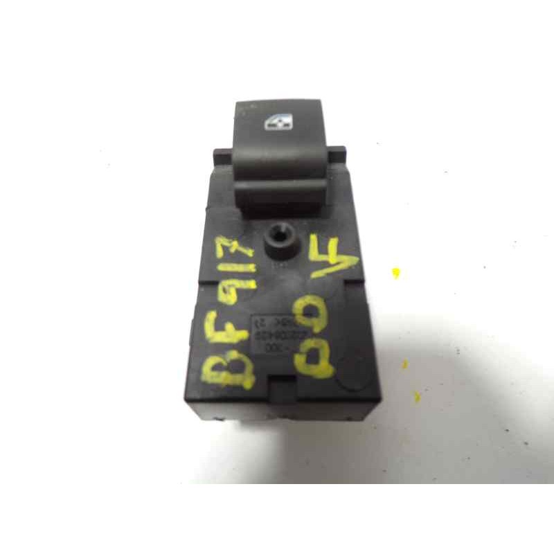 Recambio de mando elevalunas delantero derecho para opel karl 1.0 12v referencia OEM IAM 95407143  