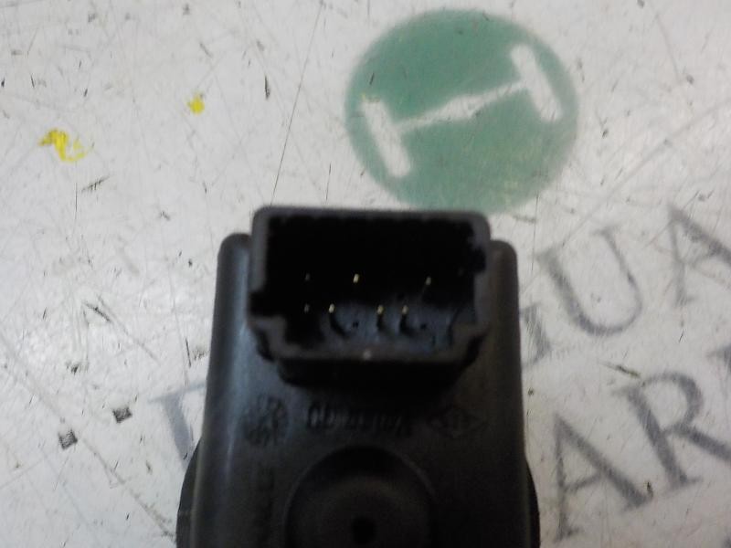 Recambio de mando retrovisor para dacia sandero 1.2 16v cat referencia OEM IAM 255704649R  