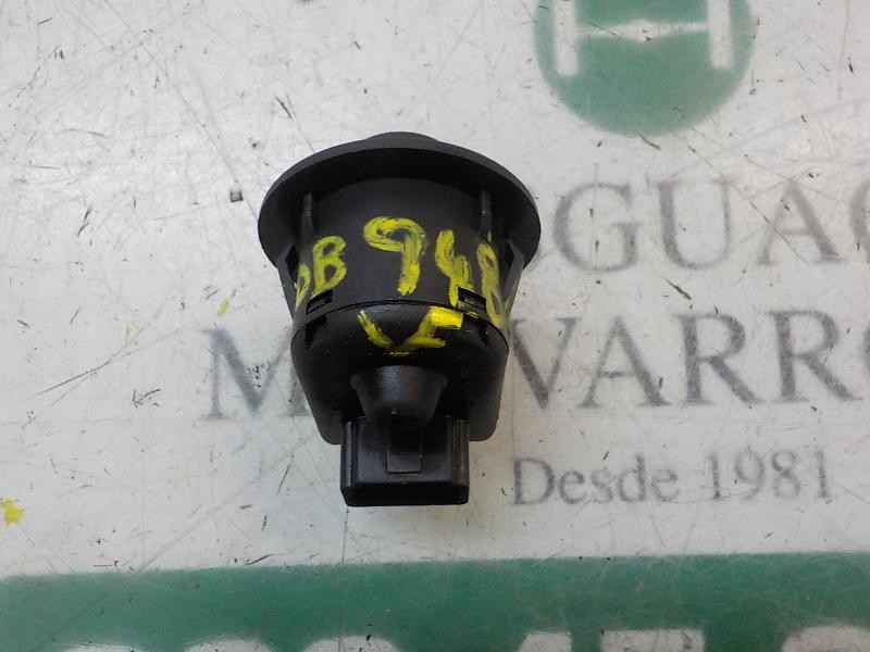 Recambio de mando retrovisor para dacia sandero 1.2 16v cat referencia OEM IAM 255704649R  