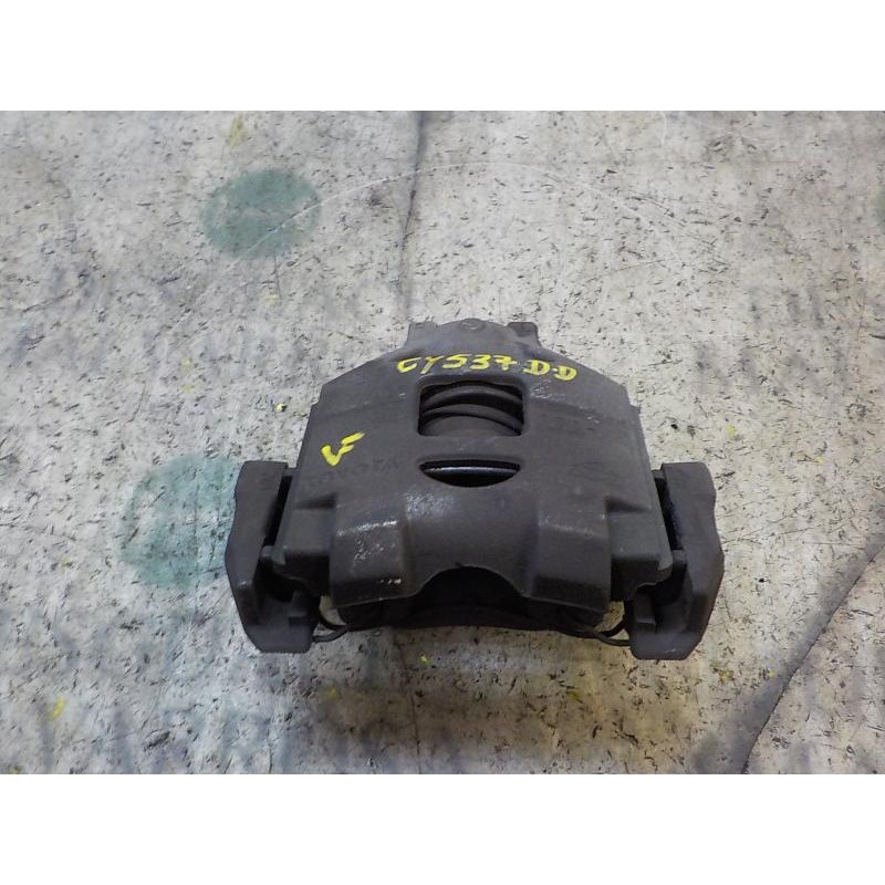 Recambio de pinza freno delantera derecha para toyota yaris 1.4 turbodiesel cat referencia OEM IAM 477300D070  