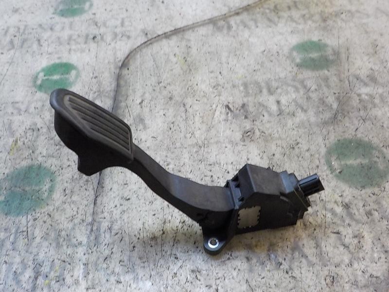 Recambio de potenciometro pedal para toyota yaris 1.4 turbodiesel cat referencia OEM IAM 781100D160 781100D160 02829273480