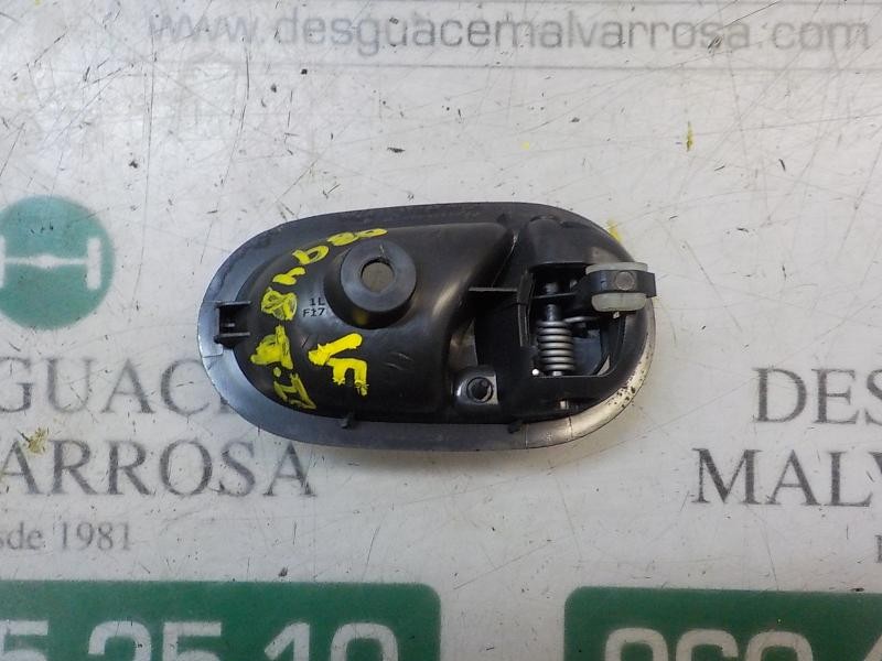 Recambio de maneta interior trasera izquierda para dacia sandero 1.2 16v cat referencia OEM IAM 806717698R  