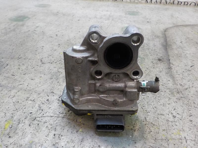 Recambio de valvula egr para toyota yaris 1.4 turbodiesel cat referencia OEM IAM 2580033011 2580033011 
