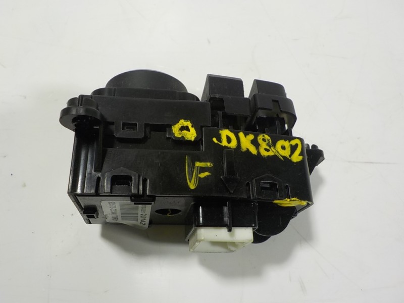 Recambio de mando retrovisor para hyundai tucson tecno safe 2wd bluedrive referencia OEM IAM  93573D3000 